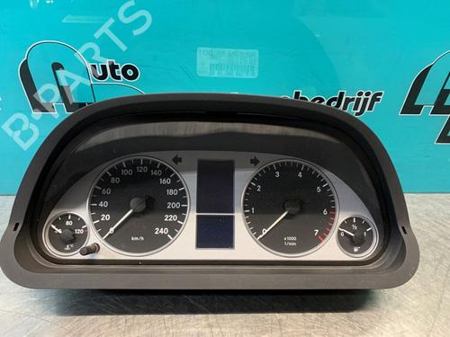 Used Instrument cluster MERCEDES-BENZ B-CLASS Sports Tourer (W245) B 200 (245.233) (136 hp) 19626934