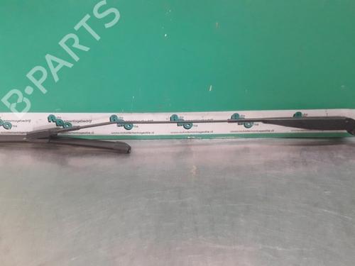 Used Front windshield wiper arm FIAT 500 (312_) 1.2 (312AXA1A) (69 hp) 19615538