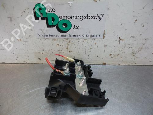 Used Fuse box AUDI A6 C6 (4F2) 3.2 FSI quattro (255 hp) 19603791