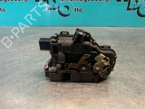 Used Front right lock SEAT AROSA (6H1) 1.4 (60 hp) 19628013