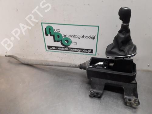 Used Gear lever OPEL CORSA D (S07) 1.3 CDTI (L08, L68) (75 hp) 19614649