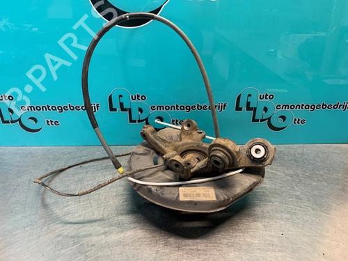 Used Left rear steering knuckle BMW 1 (E87) 118 d (122 hp) 19628900