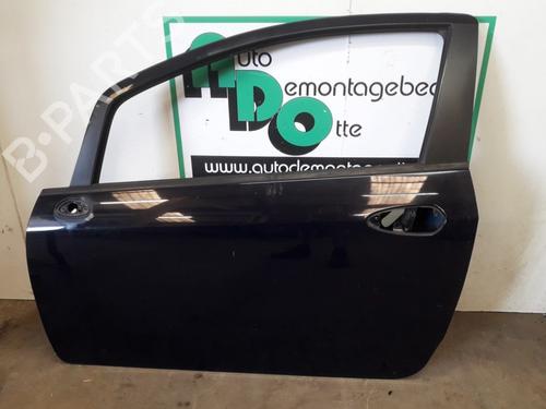 Used Left front door FIAT GRANDE PUNTO (199_) 1.4 Natural Power (78 hp) 19624715