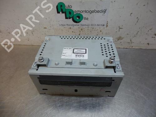 Used Radio FORD FIESTA VI (CB1, CCN) 1.0 EcoBoost (125 hp) 19604606