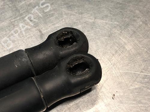 Tailgate lift support SEAT LEON (1P1) 1.4 TSI | BP28297614C138 