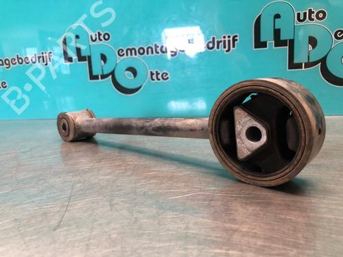 Used Engine mount MITSUBISHI MIRAGE / SPACE STAR VI Hatchback (A0_A) 1.0 (A05A) (71 hp) 28297534