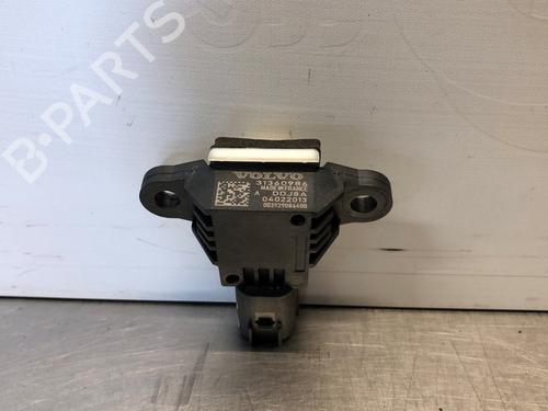 Modulo elettronico VOLVO V40 Hatchback (525) D2 (114 hp) 30811043