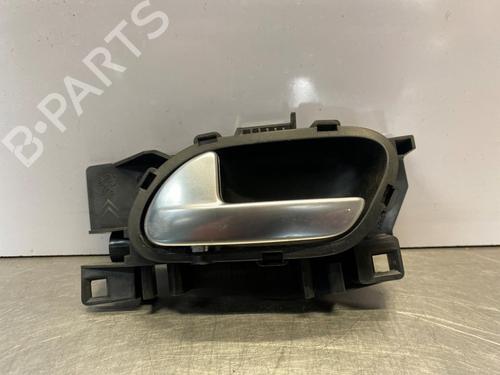 Used Front left exterior door handle Front left exterior door handle PEUGEOT 208 I (CA_, CC_) 1.0 VTi (68 hp) 36048625 36048625
