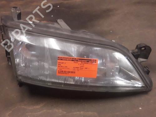 Used Right headlight OPEL VECTRA B (J96) 1.6 i 16V (F19) (100 hp) 19584819