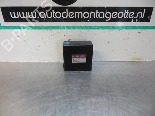 Used Electronic sensor Electronic sensor TOYOTA YARIS (_P1_) 1.0 (SCP10_, SCP10R) (68 hp) 19610201 19610201