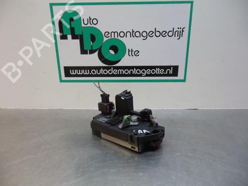 Serratura posteriore destra OPEL MERIVA A MPV (X03) 1.4 16V Twinport (E75) | BP19605418C99