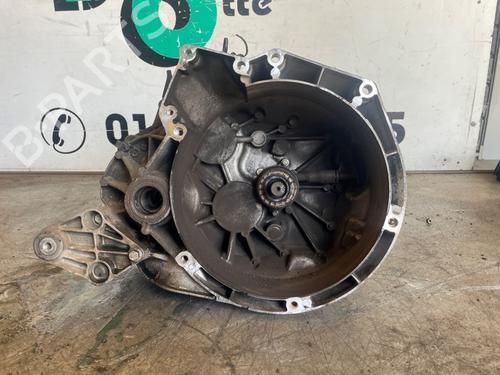 Used Gearbox VOLVO V40 Hatchback (525) D2 (114 hp) 29300042