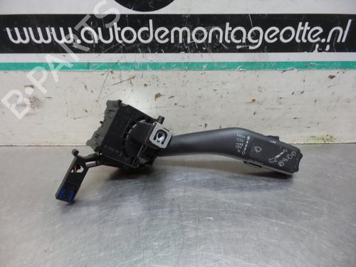 Used Steering column stalk Steering column stalk 19613097 19613097