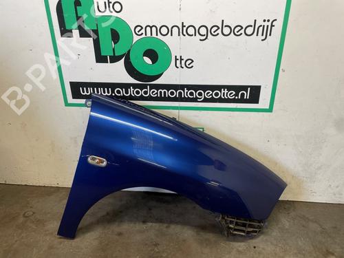 Used Right front fenders SEAT CORDOBA (6L2) 1.4 16V (75 hp) 28297892