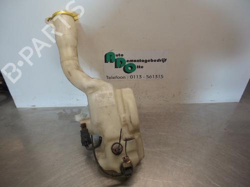 Used Windscreen washer tank Windscreen washer tank 19593321 19593321