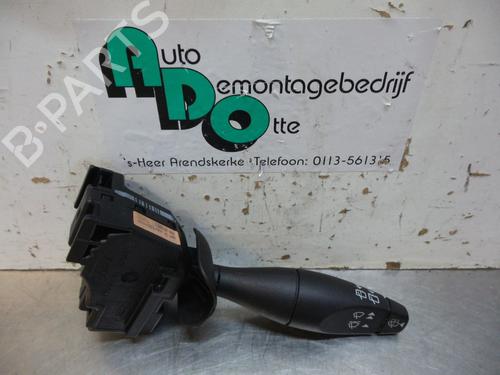 Used Steering column stalk FORD FIESTA V (JH_, JD_) 1.25 16V (70 hp) 19604286