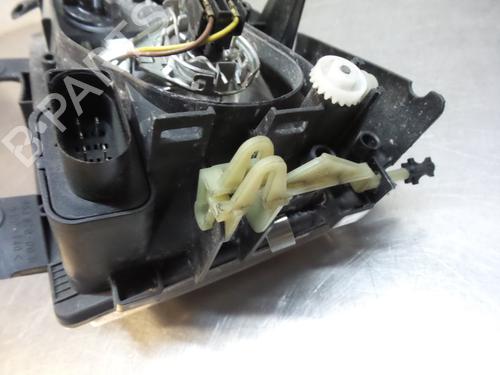 Right headlight VW POLO (6N2) 1.9 SDI | BP19596640C29 - Image 2