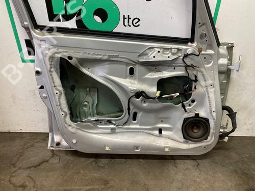 Dør venstre foran MITSUBISHI COLT VI (Z3_A, Z2_A) 1.3 (Z21A) | BP28173323C2 