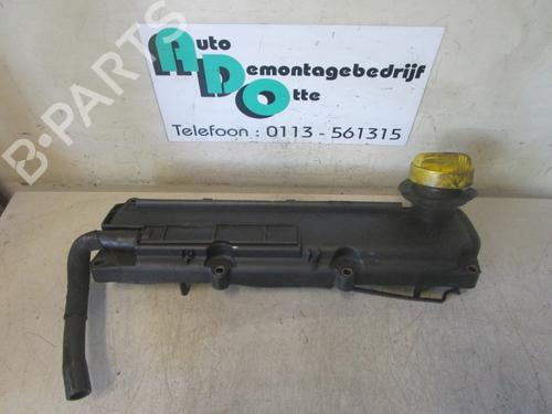Used Valve cover Valve cover 19587844 19587844