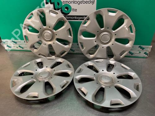 Used Hub cap FORD FOCUS I (DAW, DBW) 1.6 16V (100 hp) 19620082