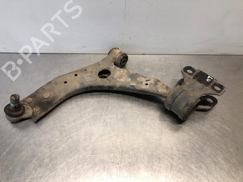 Used Left front suspension arm VOLVO V40 Hatchback (525) D2 (114 hp) 30052138