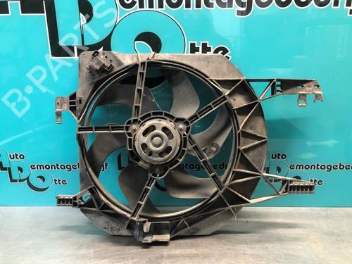Used Radiator fan OPEL VIVARO A Van (X83) 2.0 CDTI (F7) (114 hp) 28298013