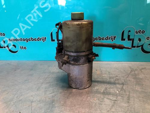 Used Steering pump SEAT IBIZA III (6L1) 1.4 16V (75 hp) 28297411