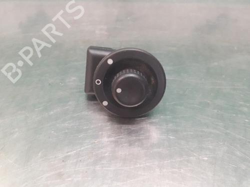 Used Mirror switch RENAULT MEGANE II Estate (KM0/1_) 1.6 (113 hp) 19616588