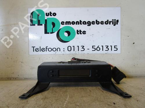Used Display monitor SUZUKI IGNIS I (FH) 1.3 (HV51, HX51, RG413) (83 hp) 19587260