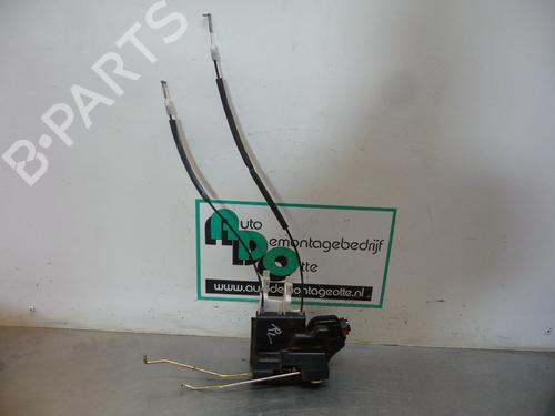 Used Front right lock HYUNDAI SANTA FÉ I (SM) 2.0 (135 hp) 19609751