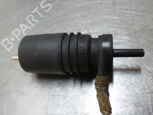 Used Washer pump MERCEDES-BENZ C-CLASS (W202) C 180 (202.018) (122 hp) 19585734