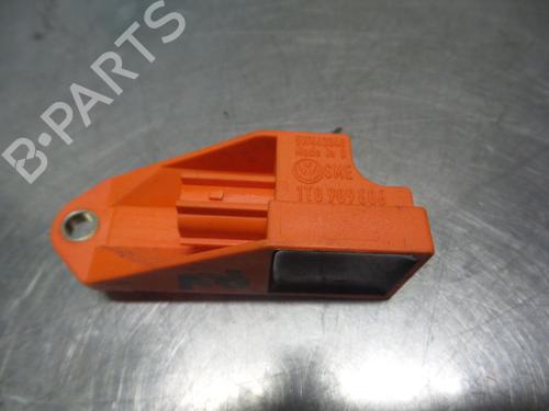 Used Electronic module VW TOURAN (1T1, 1T2) 1.6 FSI (115 hp) 19592622