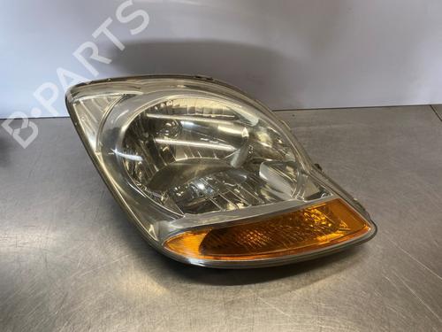 Used Right headlight Right headlight 36832540 36832540