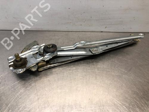 Used Front right window mechanism TOYOTA STARLET (_P9_) 1.3 (EP91_, EP91R) (75 hp) 29868309