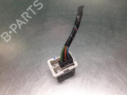 Used Heater resistor OPEL ASTRA H GTC (A04) 1.4 (L08) (90 hp) 19615268