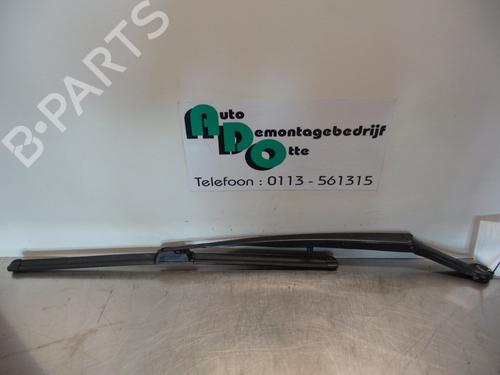 Used Front windshield wiper arm BMW 3 (E46) 323 i (170 hp) 19589600