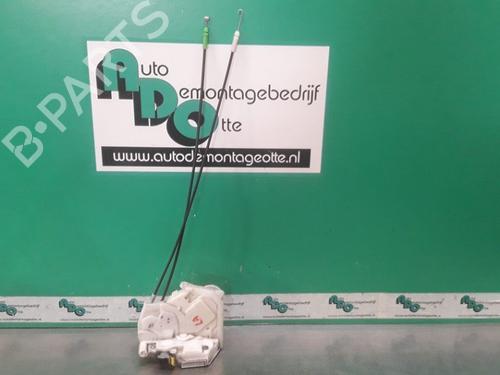 Used Rear left lock DAIHATSU CUORE VII (L275_, L285_, L276_) 1.0 (L276) (70 hp) 19616745