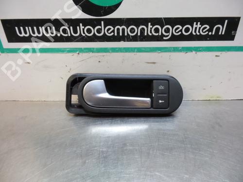 Used Front left exterior door handle VW GOLF PLUS V (5M1, 521) 1.9 TDI (105 hp) 19608865