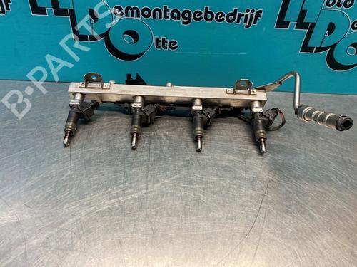 Used Injection rail BMW 3 (E90) 318 i (129 hp) 28305711