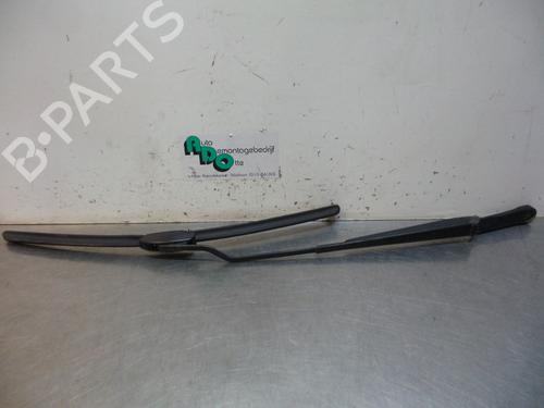 Used Front windshield wiper arm Front windshield wiper arm 19603129 19603129