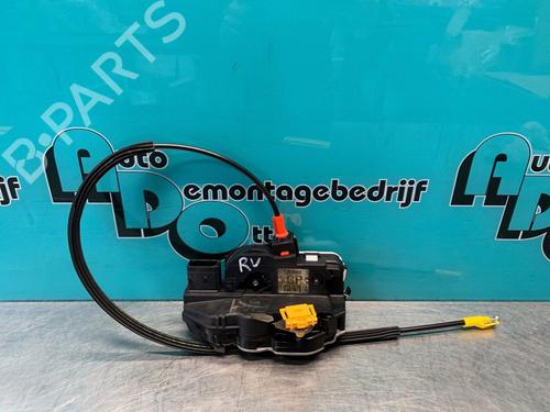Used Front right lock OPEL ASTRA J GTC 1.4 Turbo (08) (140 hp) 19625328