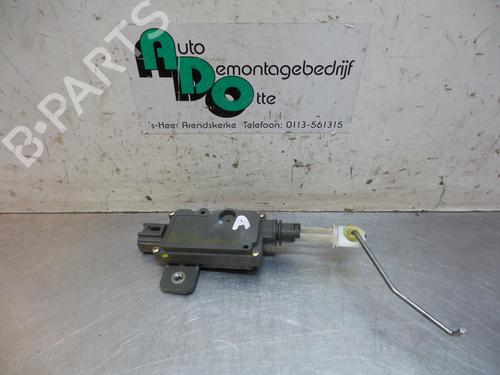 Used Fuel door actuator NISSAN PRIMERA (P12) 1.8 (115 hp) 19601707
