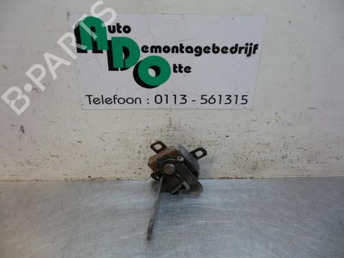 Used Hood lock FIAT GRANDE PUNTO (199_) 1.4 (199AXB11, 199AXB1A, 199BXB1A, 199AXL1A) (77 hp) 19596883