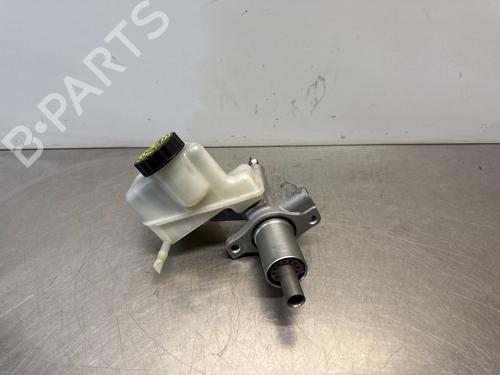 Used Brake master cylinder MERCEDES-BENZ C-CLASS (W204) C 200 Kompressor (204.041) (184 hp) 29056529
