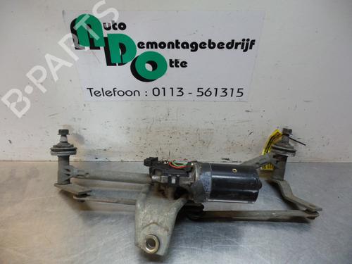 Used Front wipers mechanism PEUGEOT 206 Hatchback (2A/C) 1.4 i (75 hp) 19585452