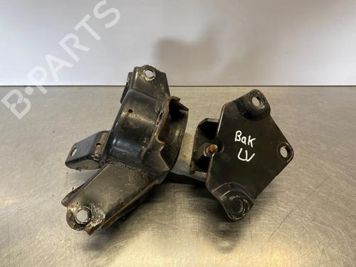 Used Gearbox mount Gearbox mount 38681086 38681086