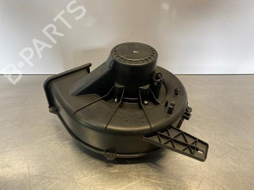 Used Heater blower motor Heater blower motor SEAT IBIZA IV ST (6J8, 6P8) 1.2 TDI (75 hp) 34180008 34180008