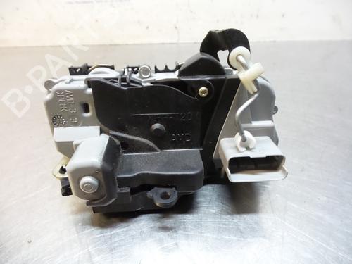 Used Front right lock PEUGEOT 307 (3A/C) 1.4 (75 hp) 19599660