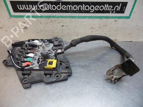 Used Fuse box CITROËN C3 II (SC_) 1.6 HDi (92 hp) 19612778
