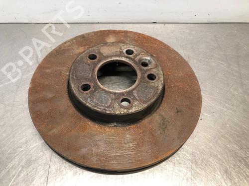 Andre VOLVO V40 Hatchback (525) D2 (114 hp) 30052145